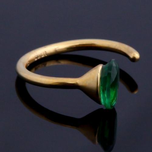 EMERALD GLASS RING OVAL